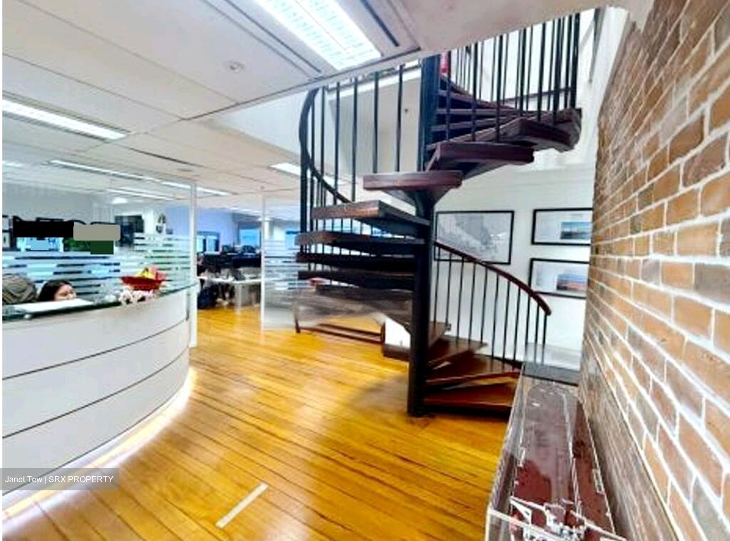 Capital Square (D1), Office #478983021